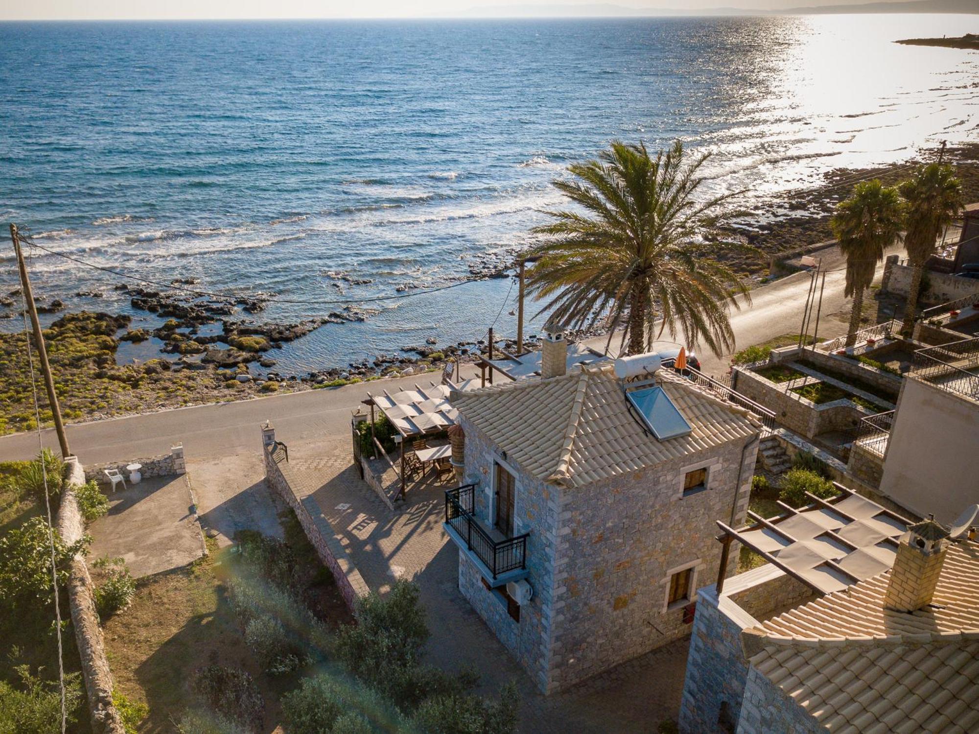 Pleiades Seaside Residences In Mani Agios Nikolaos  Esterno foto